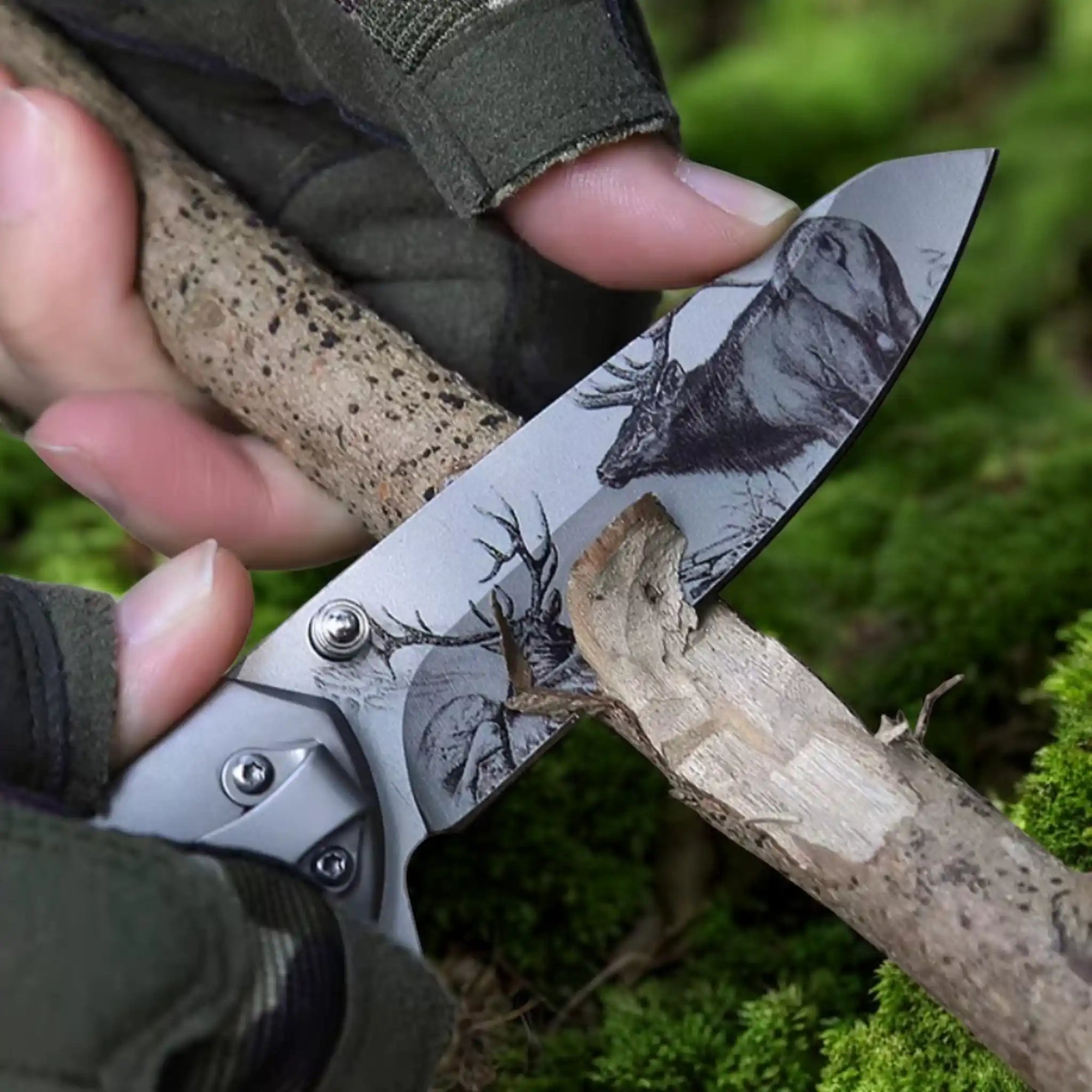 Foldekniv hjort - personlig gave fra Fjellgave