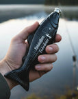 Lommelerke fisk med gravering - personlig gave fra Fjellgave