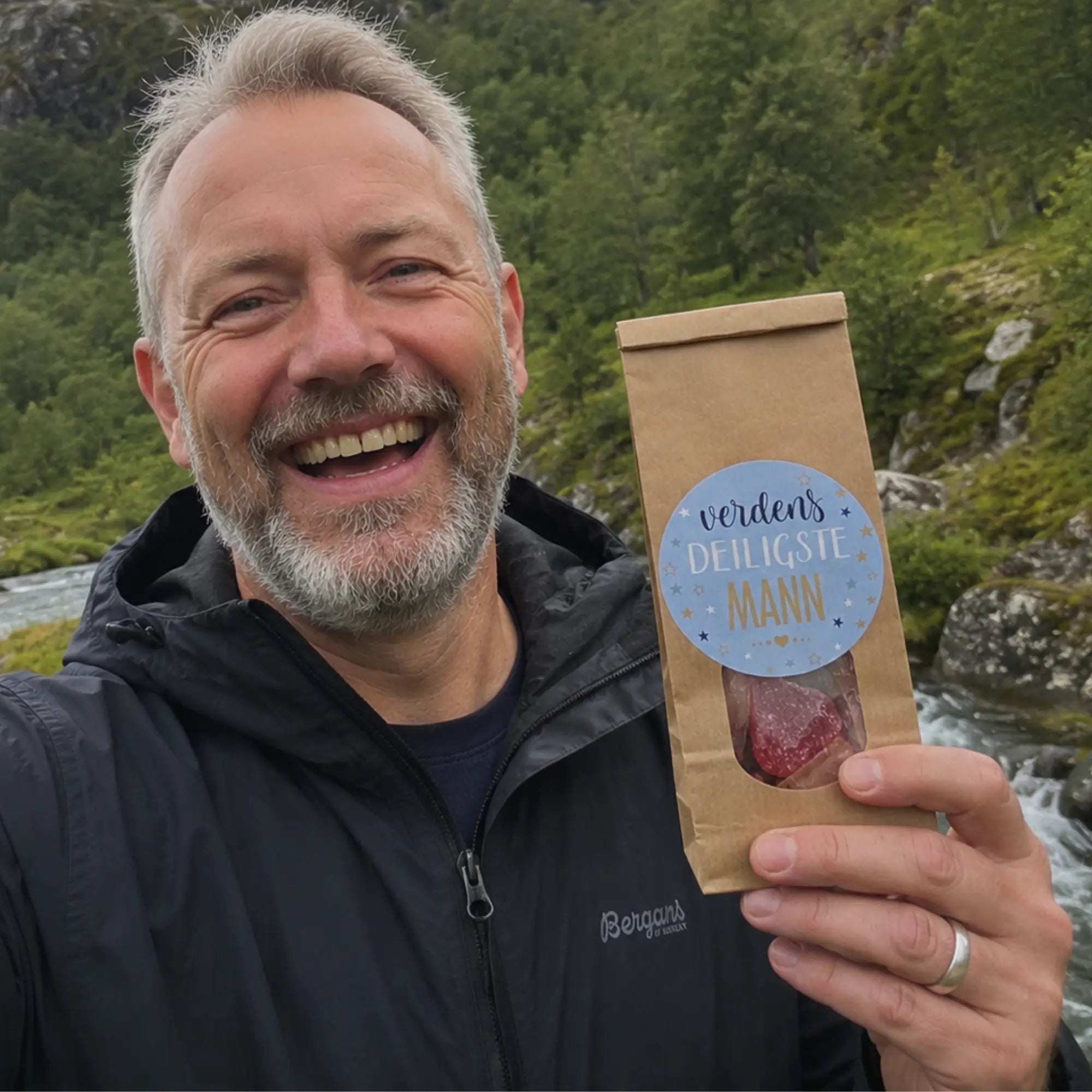 Verdens deiligste mann – søte hjerter til en du er glad i
